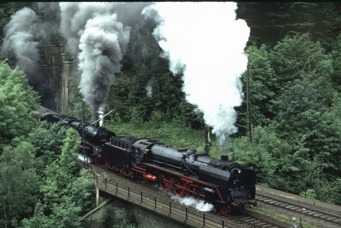 01 137 + 35 1113 Scheinanfahrt bei Edle Krone, 17.06.1984