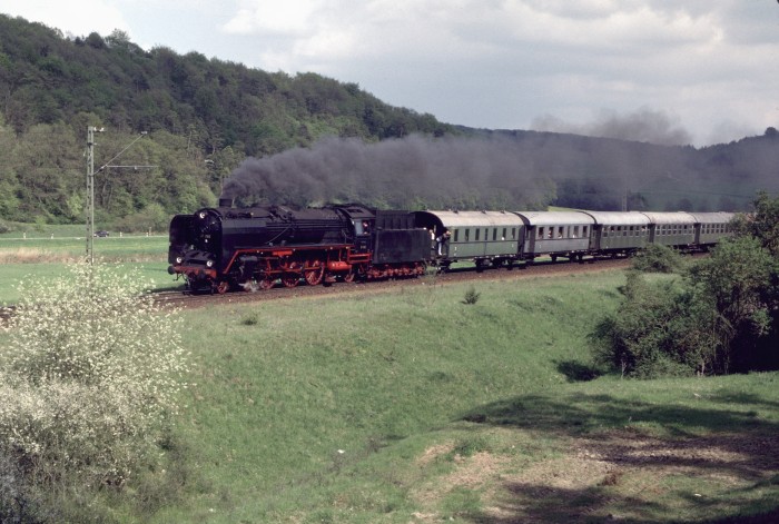 01 066  bei Harburg/Schwaben, 01.05.1999