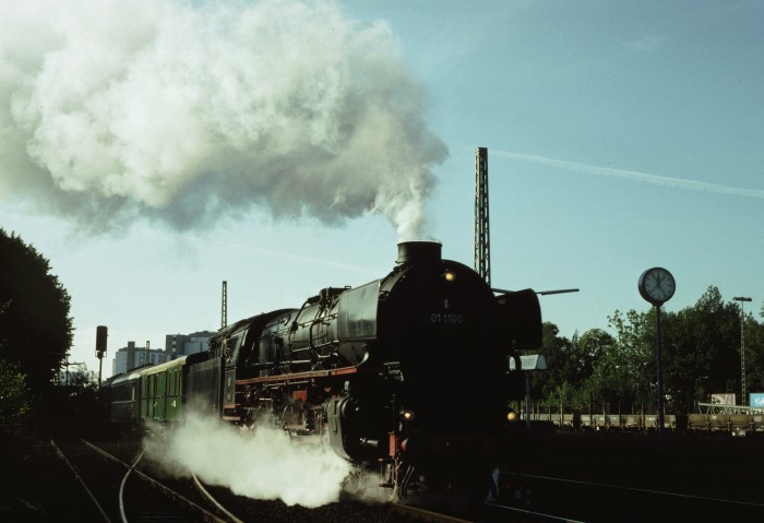 01 1100 Abfahrt in Pinneberg, am Morgen des 07.08.1993