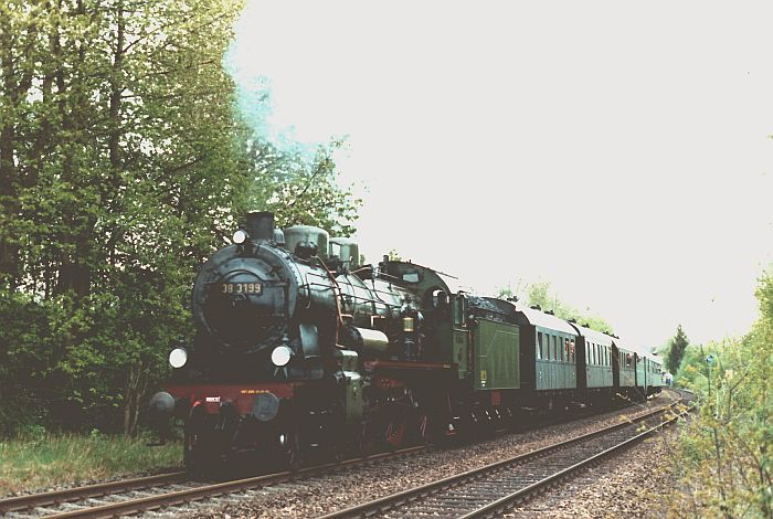 38 3199 Ausfahrt Bretzfeld, am 27.04.2003
