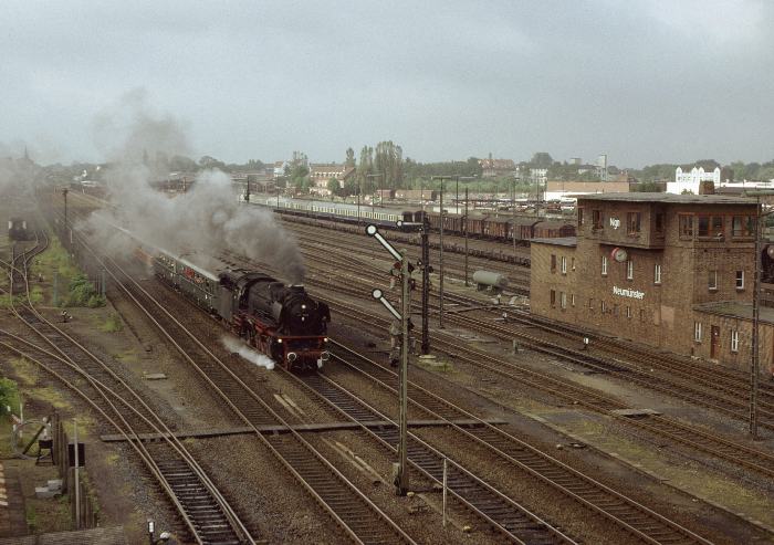 41 360 Ausfahrt Neumünster nach Kiel, am 01.06.1988
