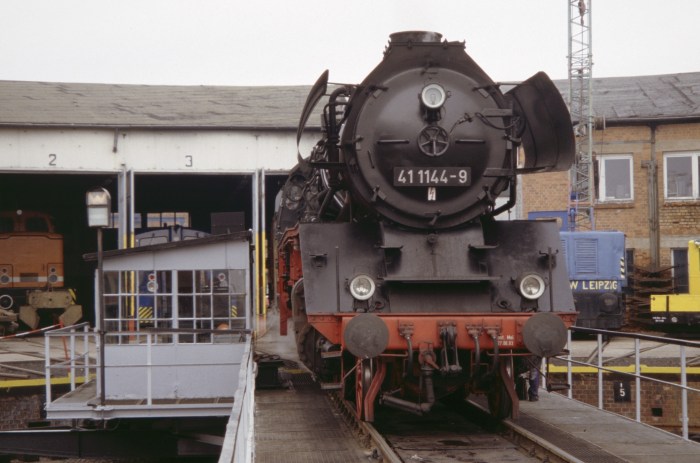 41 1144 im Bw Arnstadt, 21.02.2004