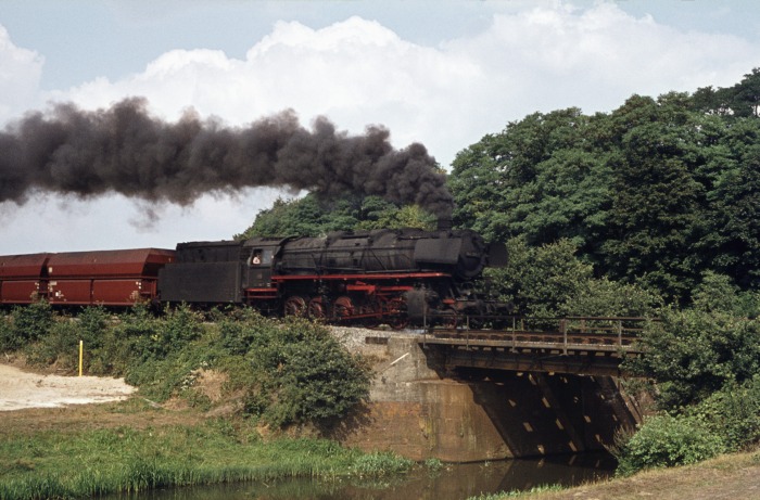 043 100 Erzzug ->Rheine bei Meppen, am 14.08.1976