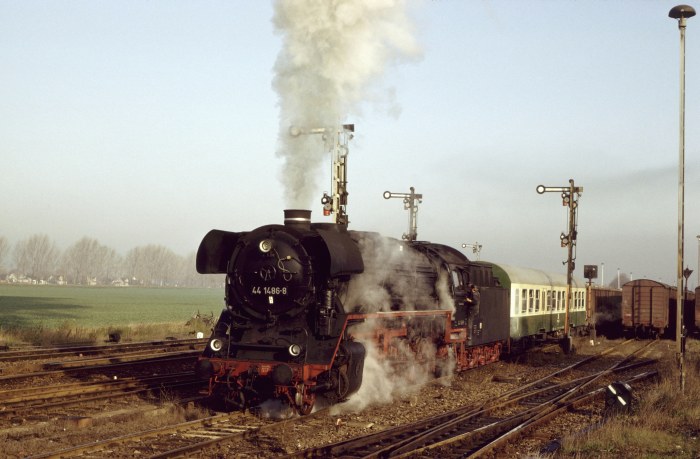 44 1486 vor Gag 56160 in Güsten, 31.10.1992