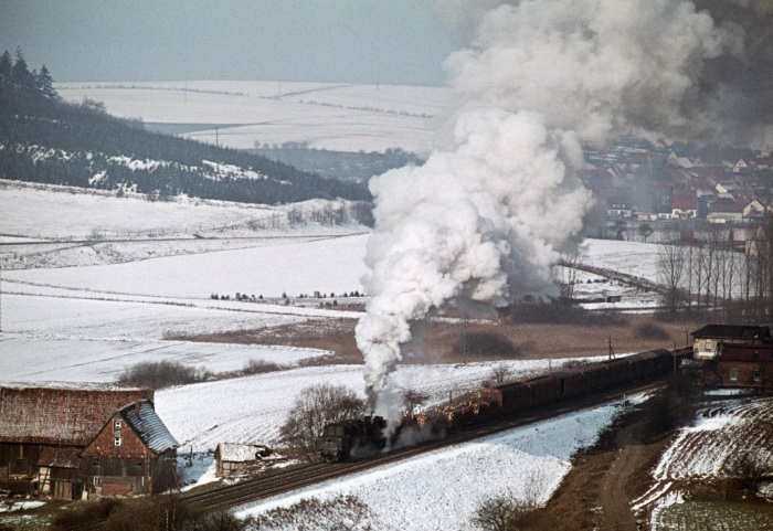 050 778 Tv Anfahrt nach Liegenbleiben bei Barbis, 20.03.1976