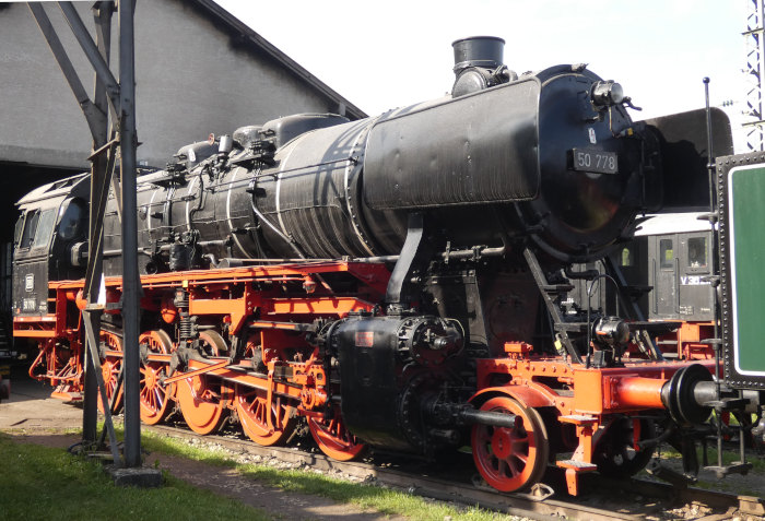 50 778 im Bw Nördlingen, fotografiert um 8:50h am 20.05.2023