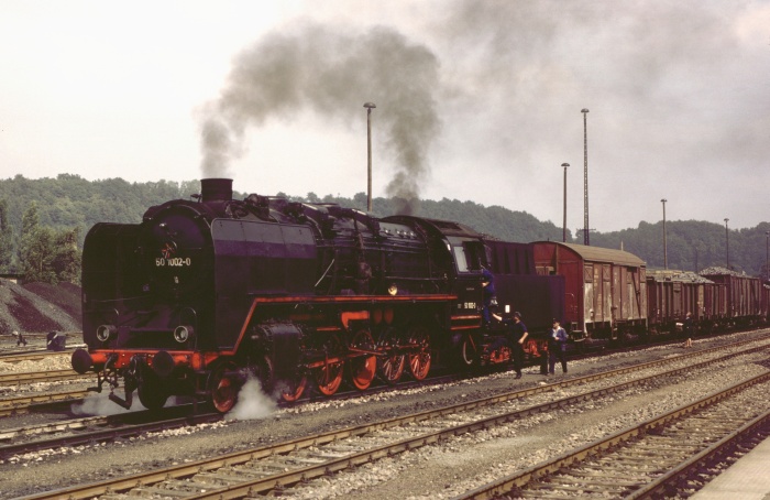 50 1002 mit Gz aus Meißen angekommen in Nossen, 24.08.1982