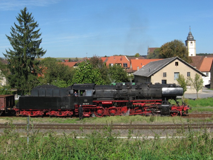 50 2740 vor einem Show-Lg in Grombach, am 30.09.2007