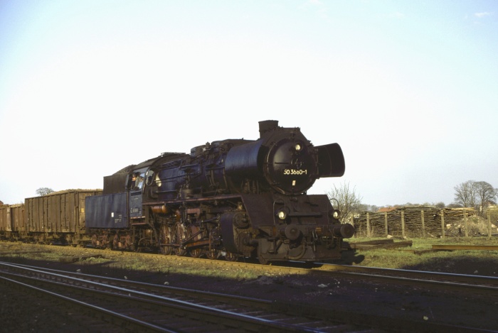 50 3680 mit Ng 63848 vor Parchim, 18.04.1984