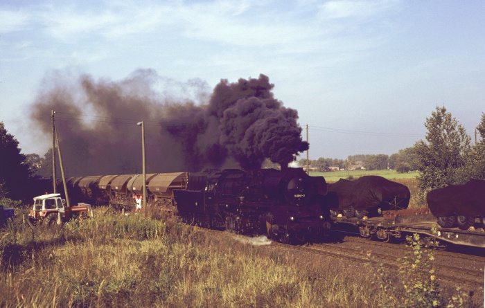 50 3641 mit Ng 61851 hinter Karstädt, 17.10.1984