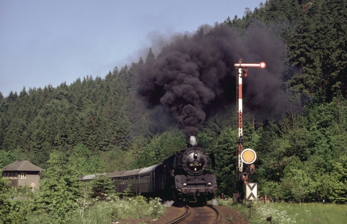 50 3616 mit P 9675 hinter Antonsthal, 03.06.1985
