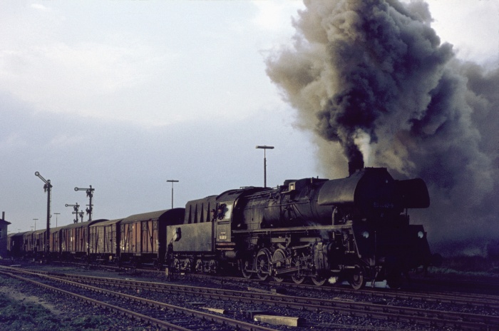 50 4082 zweite Ausfahrt Büchen am 27.09.1975