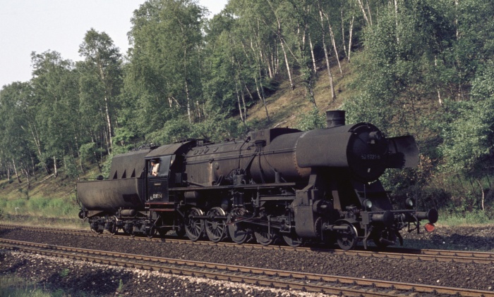 52 6721 Tv Lz abwärts bei Dresden-Klotzsche, am 16.07.1976