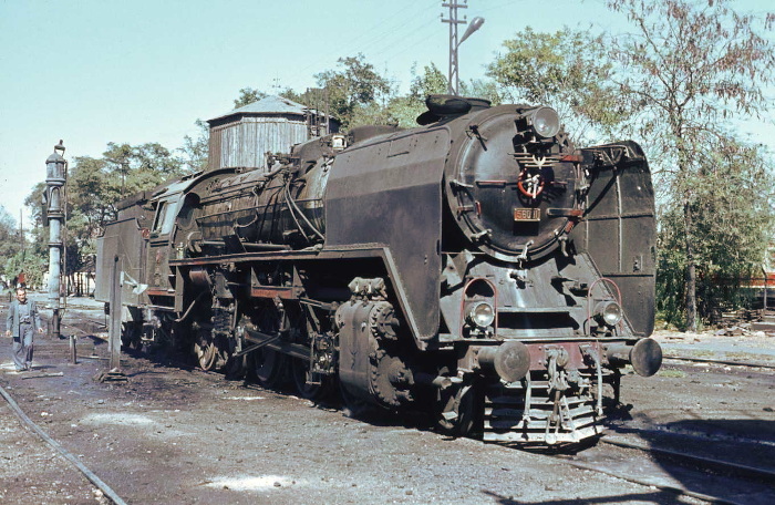 vermutlich die 56011 (?) im Betriebswerk in Konya, fotografiert im September 1984
