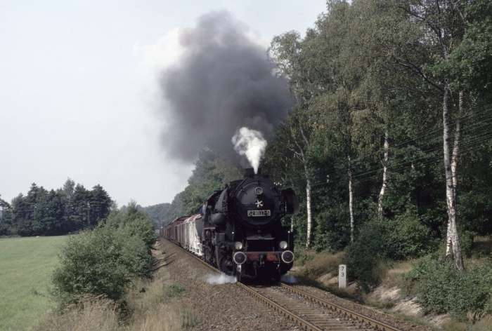 52 8037 mit Gz ->Zittau hinter Bischofswerda, 31.08.1982