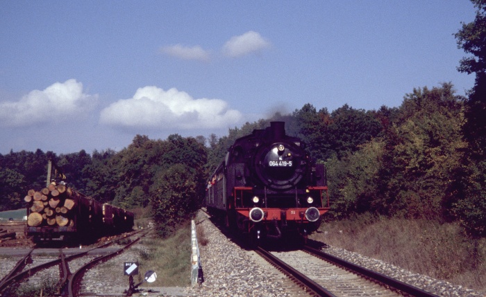 64 419 mit RB ->Seckach zwischen Buchen und Bödigheim, am 30.09.2006