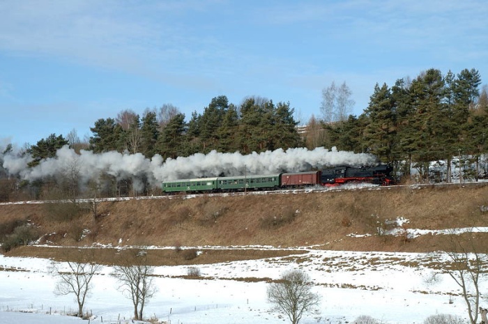 65 1049 mit STB-Planzug bei Viernau, am 05.02.2006