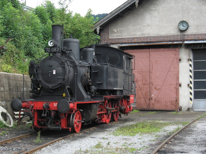 70 083 im Bw Tegernsee, am 01.09.2007