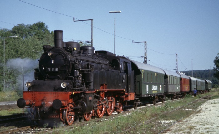 75 1118 in Amstetten, am 17.07.2005
