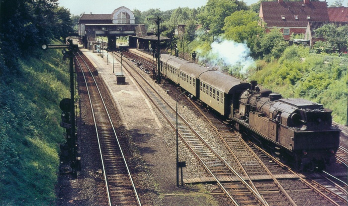 78 235 mit Wendezug in Aumühle, 13.07.1968
