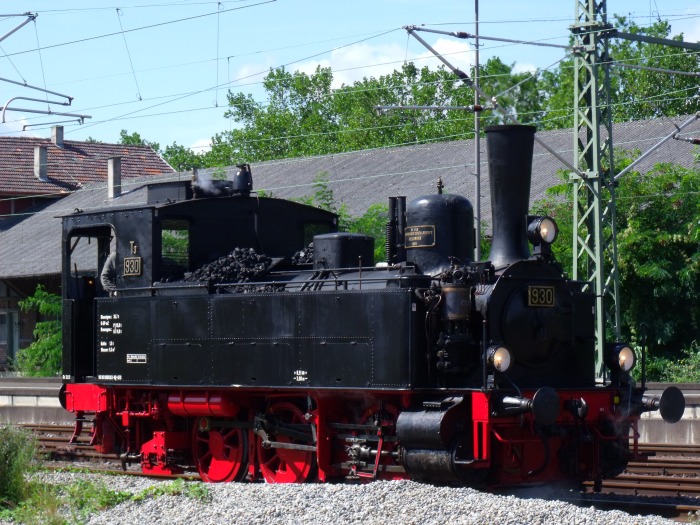 930 im Bahnhof Nürtingen wartet auf Sonderzug, um 11:35h am 17.08.2014