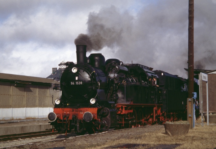 94 1538 und 50 3648 in Ilmenau, am 18.02.2006