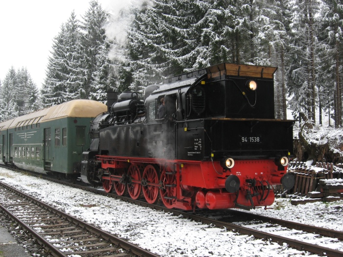 94 1538 im Bahnhof Rennsteig, am 21.10.2007