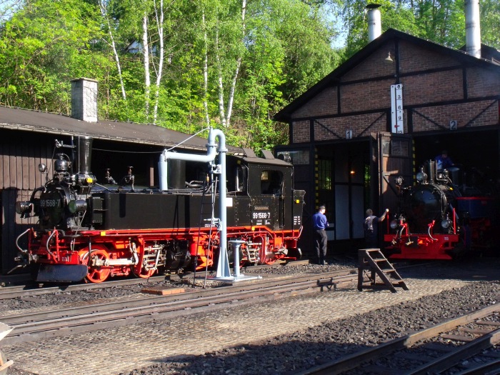99 1568 im Bw Jöhstadt, um 7:59h am 26.05.2012