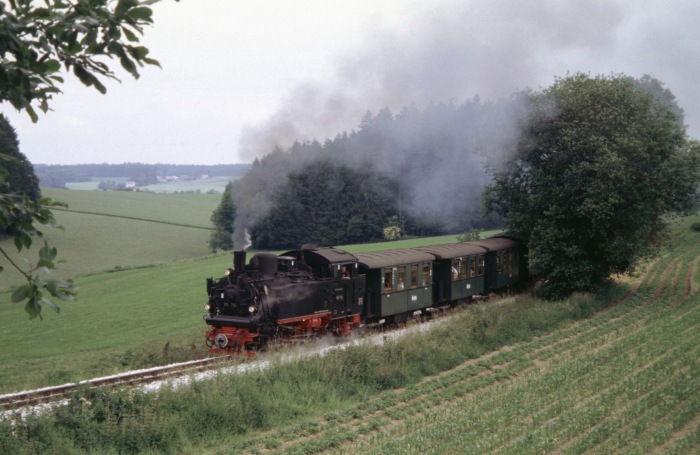 99 716 in der Steigung hinter Reinstetten, um 13:11h am 18.06.2005