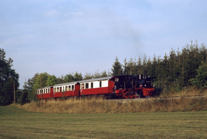 99 7203 hinter der Kurve unten an der Wiese nahe dem Foto- und Soundhügel, um 17:28h am 28.09.1997