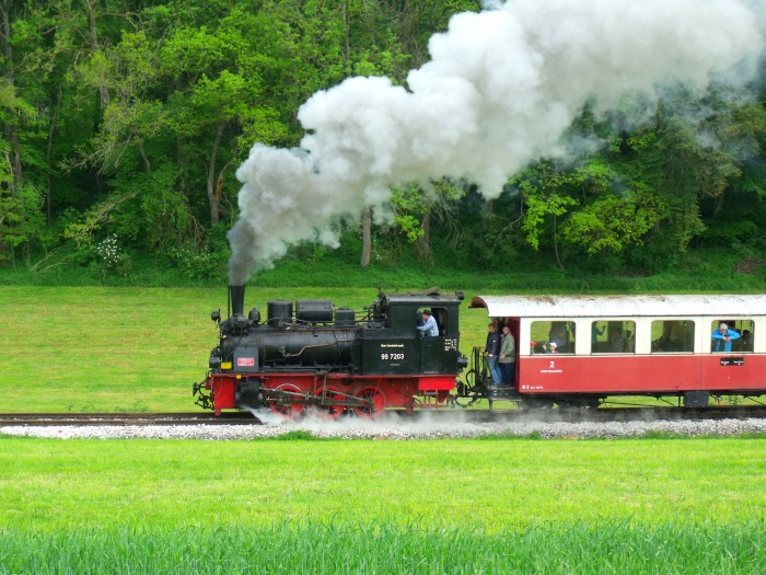  7203 nun am mittleren Duital hinter dem Ende des Waldes, ebenfalls an einer häufig aufgesuchten Soundaufnahmeposition, um 10:18h am 14.05.2015