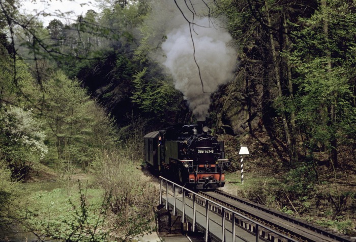 099 747 (99 783) N 14269 hinter Rabenau, am 04.05.1992