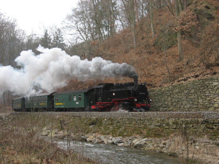 99 1746 mit P 5006 im Rabenauer Grund, um 14:26h am 22.03.2009 99 1746 mit P 5006 im Rabenauer Grund, um 14:26h am 22.03.2009