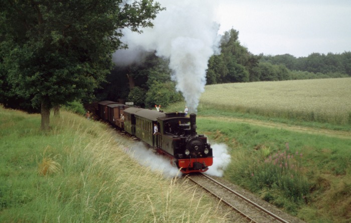 HERMANN mit GmP 421 Abfahrt Vilser Holz, um 14:53h am 03.07.2005