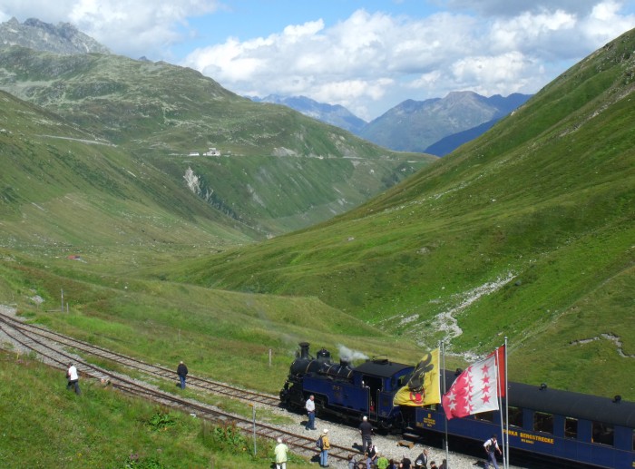 Lok FO 1 alias DFB 1 in der Station Furka, um 15:23h am 22.08.2014