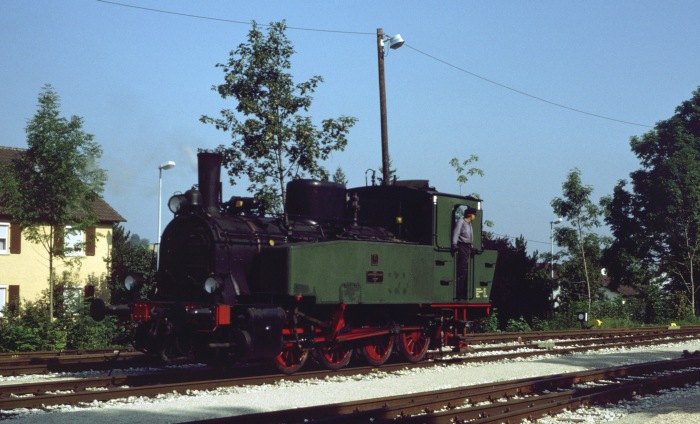 GES 11 beim Umsetzen in Neuffen, am 18.08.2002