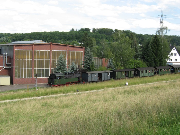 Nr.16 Tv abwärts am Industriegebiet bei Nürtingen-Roßdorf, am 17.06.2007