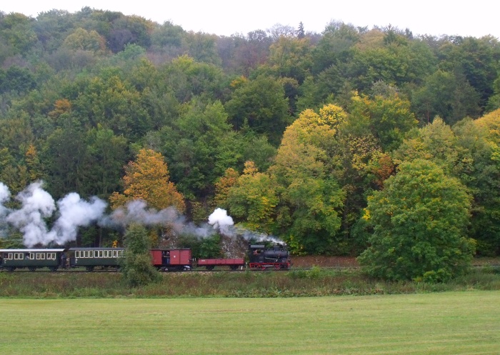 W.N.12 mit P3 hinter der Abfahrt Hp Steinmühle, um 13:23h am 04.10.2015.