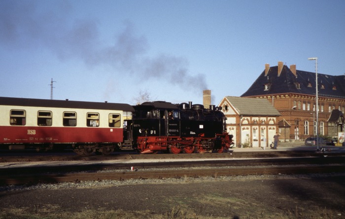 99 6001 Umsetzen für Zug 8955 in Gernrode, am 31.10.2005
