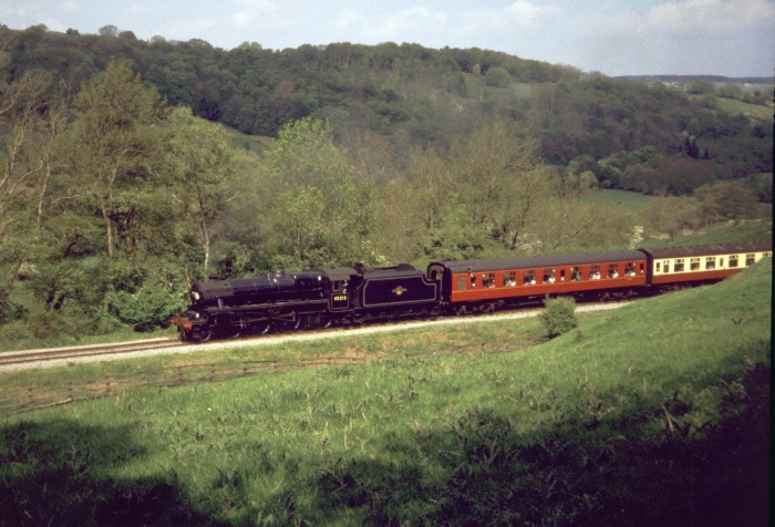 45212 bei Green End um 11:55 am 17.05.2004