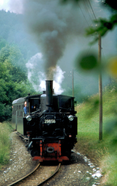 298.56 im Einsatz mit Personenzug bei Waldneukirchen, Juli 1976