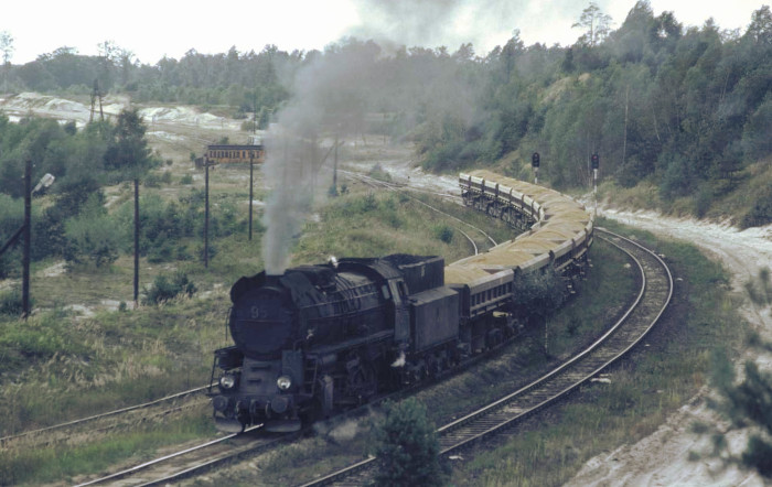 Ty51-95 mit Sandzug Ausfahrt Verladestelle und an der Betriebsstelle Ortowice, am 28.05.1986