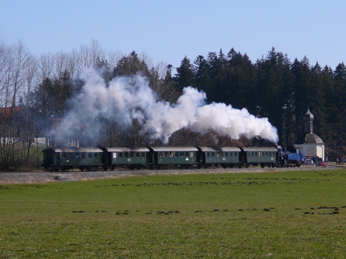 TAG 7 Tv mit Sonderzug zwischen Schaftlach und Moosrain, am 11.03.2007